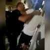 Momento en el que el agente reduce al vecino