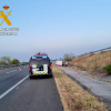 El equipo de atestados de la Guardia Civil, en el lugar del accidente