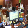 Funcionarios trabajando
