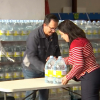 Reparto de agua embotellada en Villafranca de los Barros