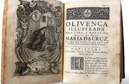 Un libro sobre la vida de María da Cruz publicado en 1747, expuesto en el Etnográfico de Olivenza