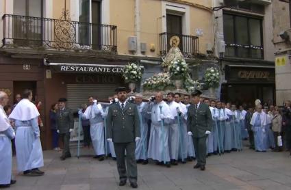 La Virgen de la Montaña de Cáceres regresa a su santuario