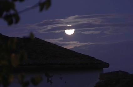 El festival Plena Moon celebra este lunes una nueva edición en el casco histórico de Cáceres con numerosas actividades