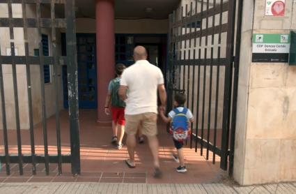 Freampa ve la salida anticipada de colegios por el calor "un parche cortoplacista" que "dinamita" la conciliación