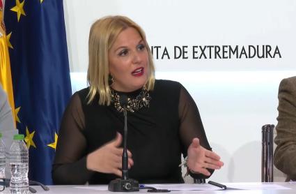 Elena Manzano