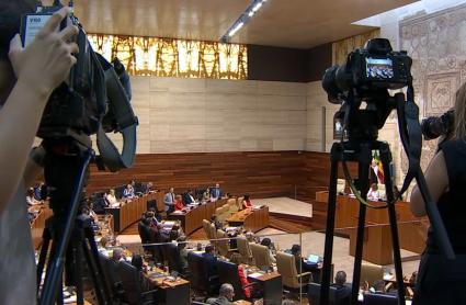 Pleno en la Asamblea de Extremadura