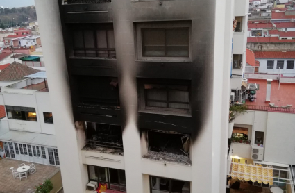 El edificio afectado tras el incendio