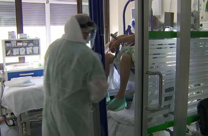 La UCI del hospital Don Benito Villanueva cuenta con 11 camas