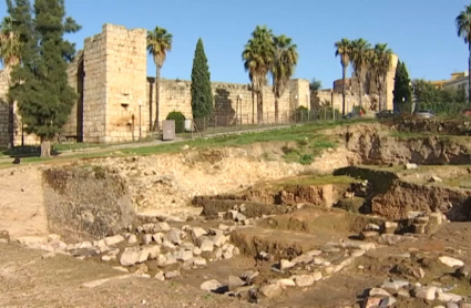 Huerta Otero deja ver una parte de la muralla original