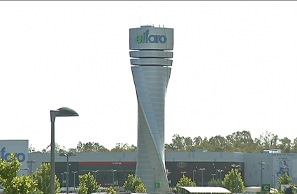 Exterior del centro comercial pacense