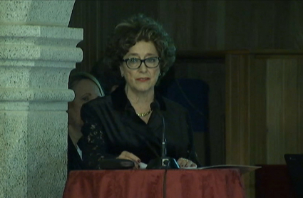 Directora de la academia de las artes y las letras