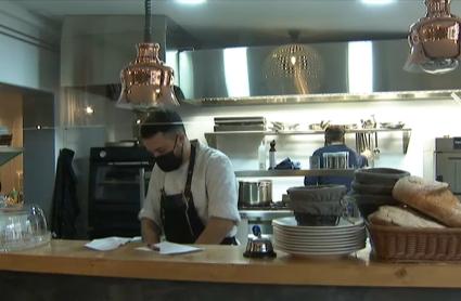 Restaurante 'Come, bebe, ama' abierto en Madrid por una pareja de extremeños
