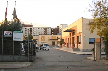 Exteriores del centro de menores San Juan Bautista de Badajoz 