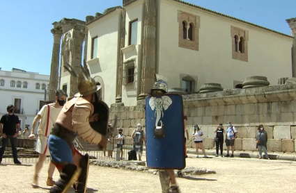 Lucha de gladiadores en la arena del Templo de Diana