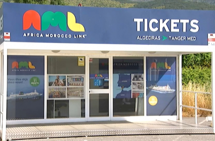Oficina de venta de tickets para los ferris, cerrada. 