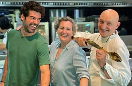 Miguel Ángel Muñoz en las cocinas de Atrio 