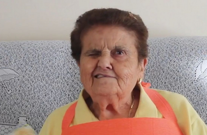 Esta abuela extremeña lo tiene claro