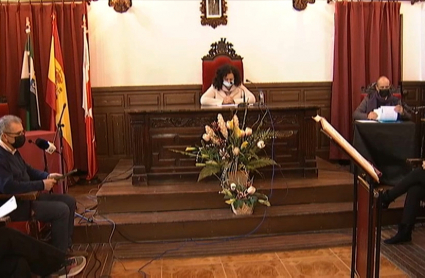 Pleno en el Ayuntamiento de Alburquerque