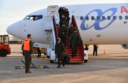 Soldados de la Brigada Extremadura XI aterrizan en Badajoz procedentes de Letonia