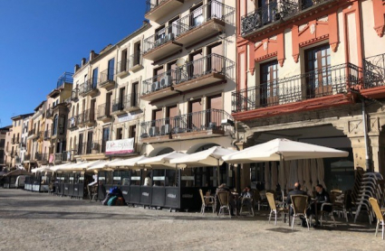 Las terrazas de la Plaza Mayor de Plasencia.
