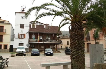 Plaza de Villanueva de la Sierra (Cáceres)