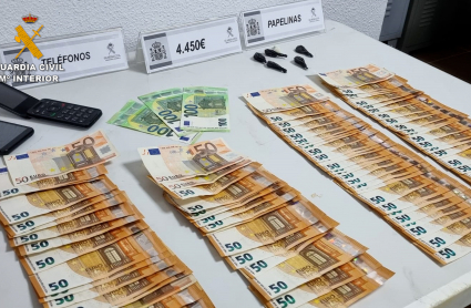 Dinero intervenido en la operación
