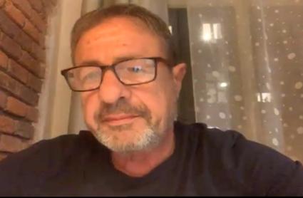 Solidaridad con los que llegan a nuestra comunidad... y solidaridad con los que huyen de su país. Extremadura se ha volcado con la grave situación que se está viviendo en ucrania tras la invasión rusia. Un ejemplo generosidad es el de arturo sánchez, abogado en Cáceres... y ahora voluntario en Polonia para repartir comida a los que escapan del conflicto. 