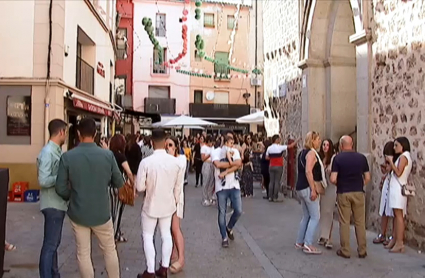 Tradicionales 'cañas' de la Feria de Plasencia