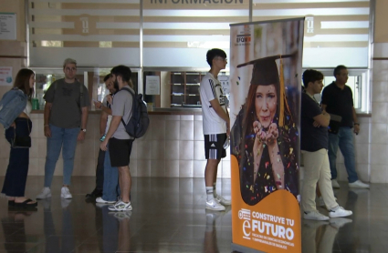 Imagen de la facultad de Ciencias Económicas y Empresariales de Badajoz esta mañana 
