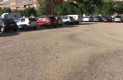 Aparcamiento de tierra
